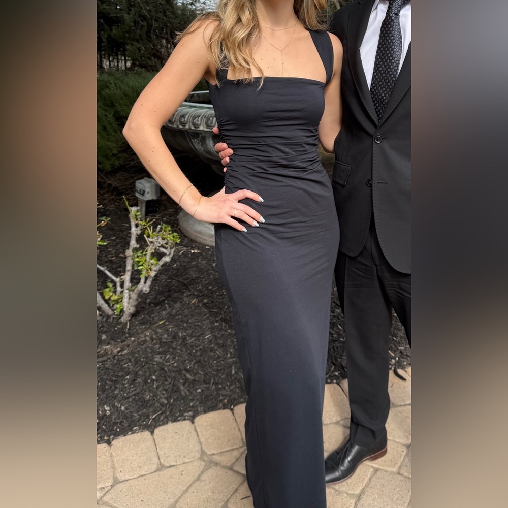 Abercrombie Ava Knit Maxi Dress